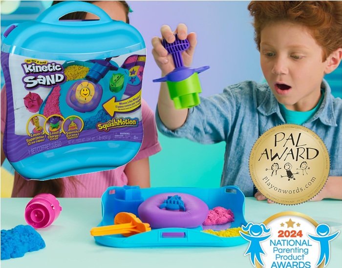 SALE! Kinetic Sand SquishMotion Playset
Includes 3 sand colors & 3 stampers
Click ---> HERE