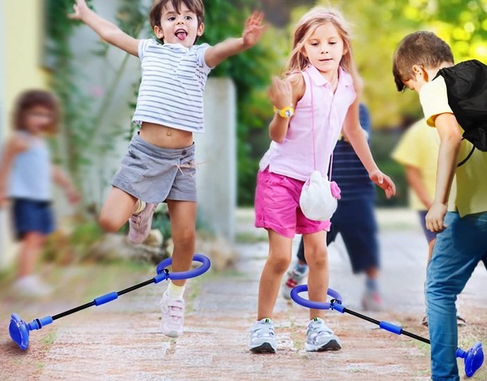 SALE! Foldable Light Up Ankle Skip Ball Set
3 colors to choose from
Click ---> HERE